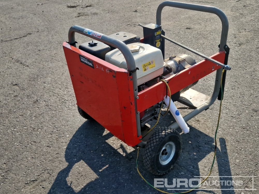 2013 SDMO HX6000 - Электрогенератор: фото 3 2013 SDMO HX6000 - Электрогенератор: фото 3