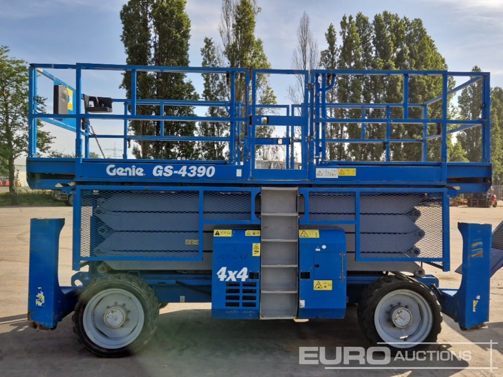 2014 Genie GS-4390 - Подъёмник: фото 5 2014 Genie GS-4390 - Подъёмник: фото 5