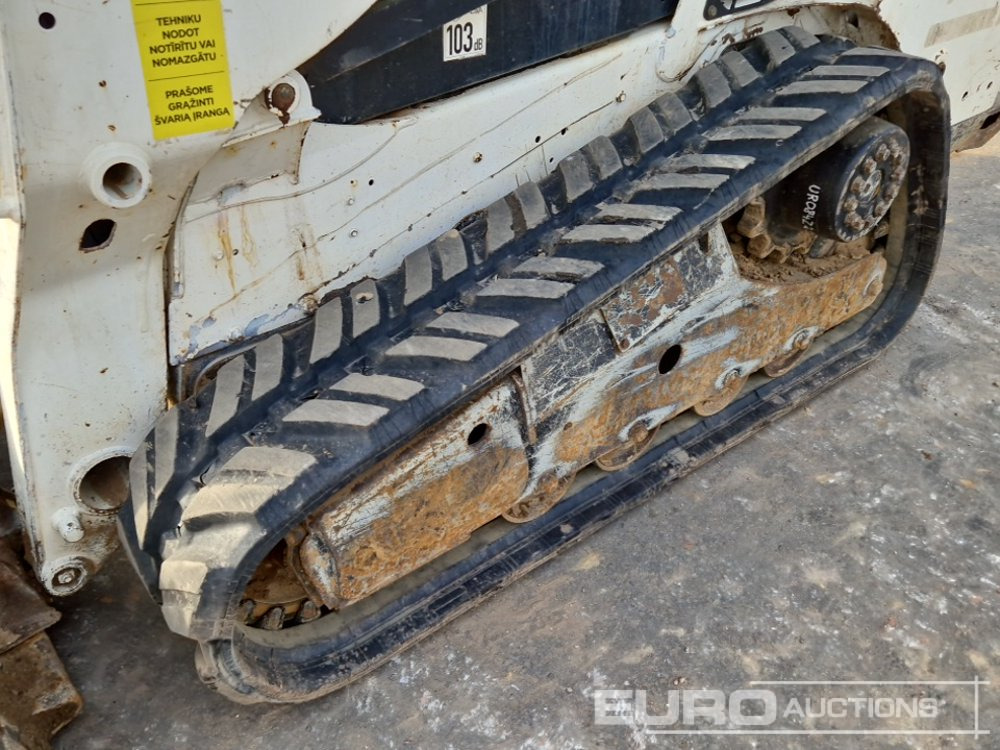 Мини-погрузчик с бортовым поворотом 2015 Bobcat T590: фото 11