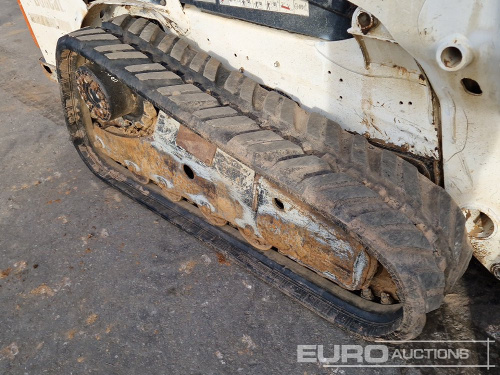 Мини-погрузчик с бортовым поворотом 2015 Bobcat T590: фото 8