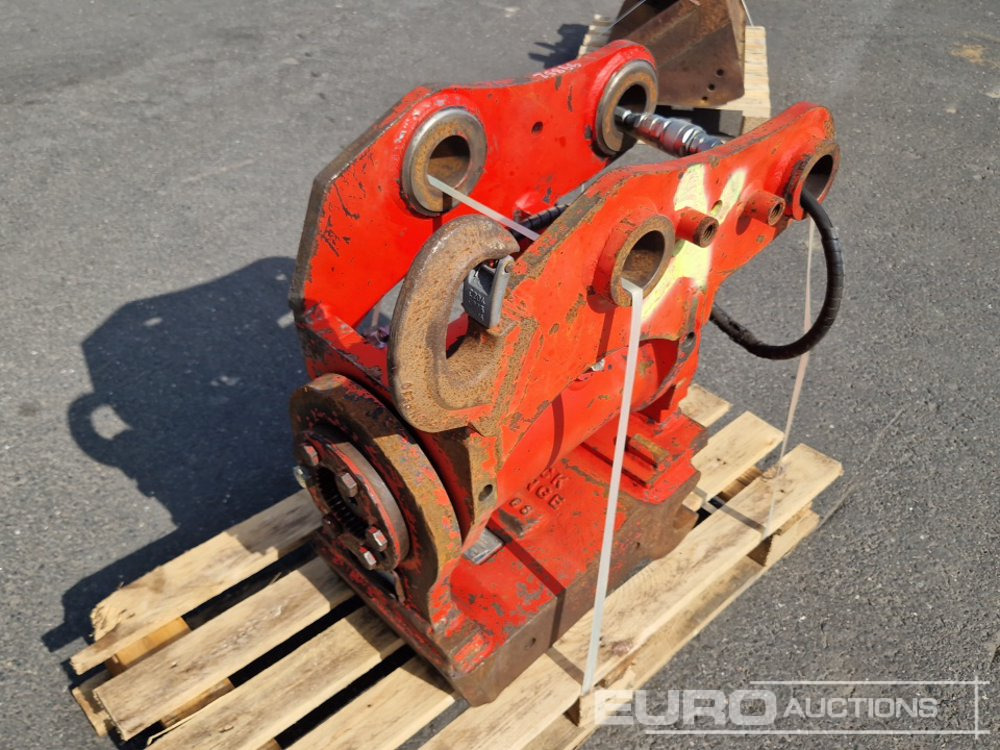 2016 PTA08 Powertilt QH to suit 60mm Pin - Сцепное устройство: фото 1 2016 PTA08 Powertilt QH to suit 60mm Pin - Сцепное устройство: фото 1