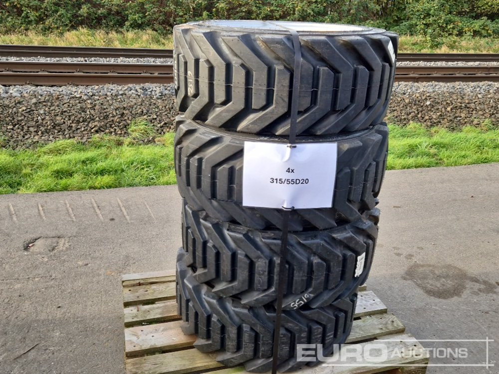 315/55D20 Tyres with Rims (4 of) - Шина: фото 1 315/55D20 Tyres with Rims (4 of) - Шина: фото 1