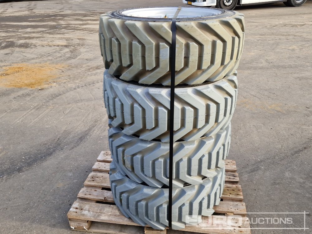315/55D20 Tyres with Rims (4 of) - Шина: фото 2 315/55D20 Tyres with Rims (4 of) - Шина: фото 2
