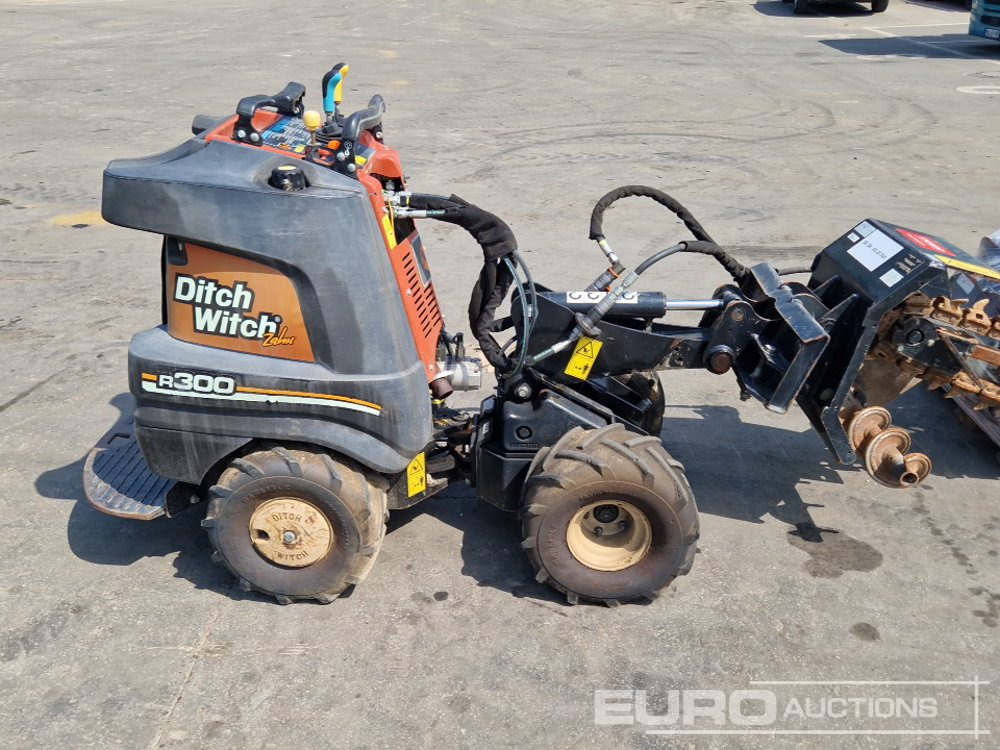 Ditch Witch R300 - Траншеекопатель: фото 5 Ditch Witch R300 - Траншеекопатель: фото 5