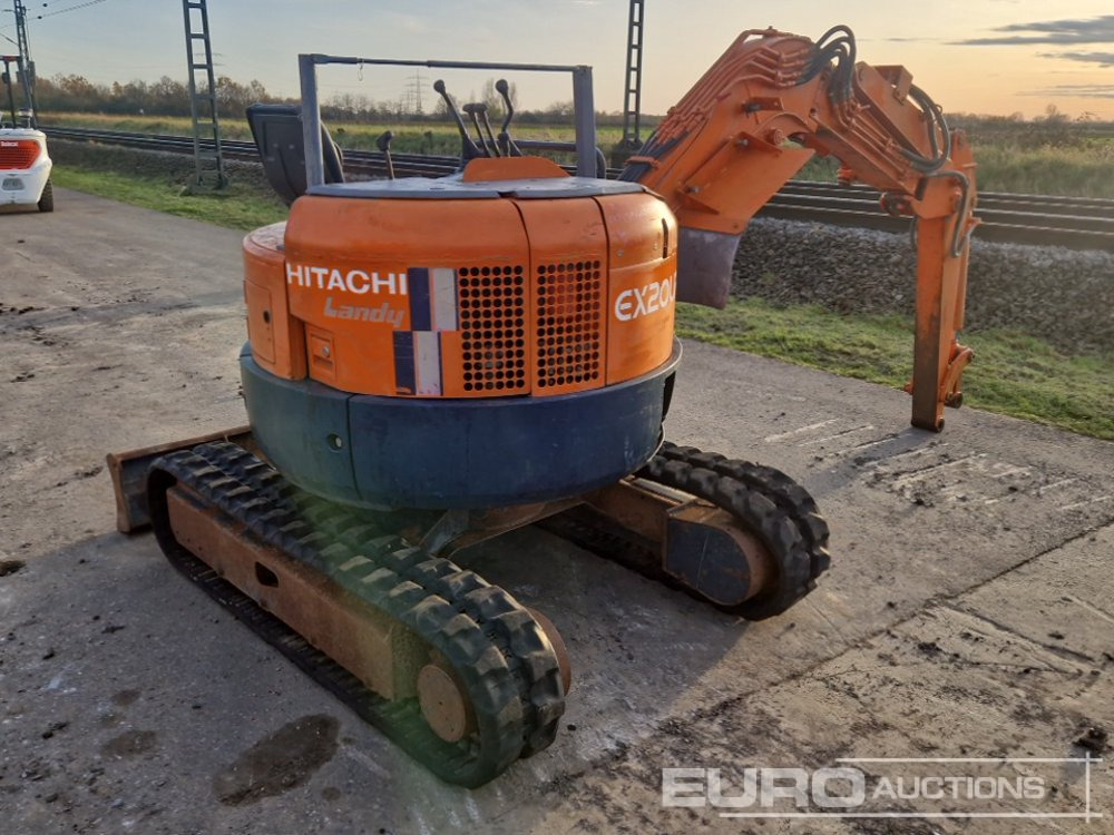 Hitachi EX20UR - Мини-экскаватор: фото 1 Hitachi EX20UR - Мини-экскаватор: фото 1