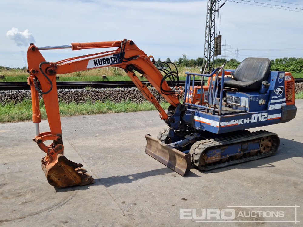 Kubota KH-012 - Мини-экскаватор: фото 1 Kubota KH-012 - Мини-экскаватор: фото 1