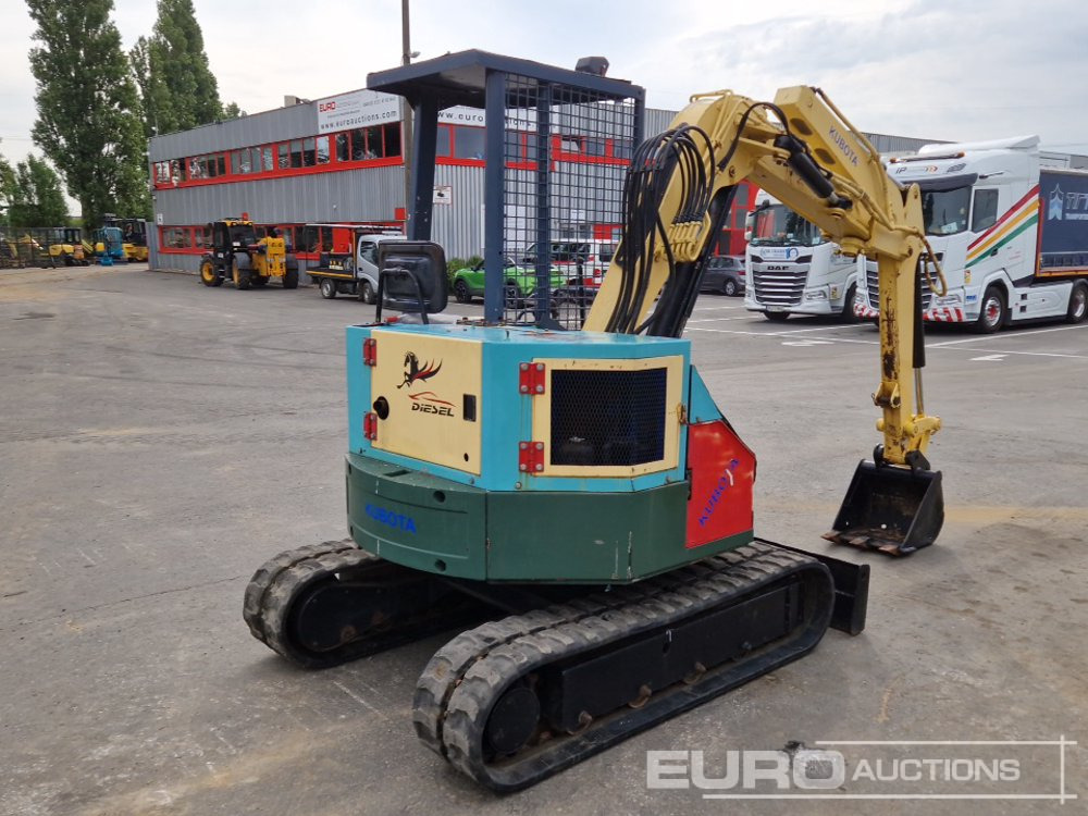 Kubota KH-30 - Мини-экскаватор: фото 4 Kubota KH-30 - Мини-экскаватор: фото 4