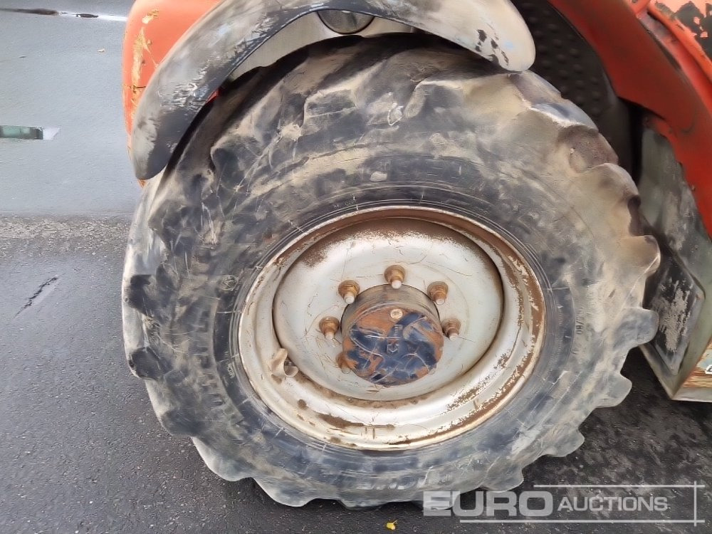 Телескопический погрузчик Manitou MT932: фото 10 Телескопический погрузчик Manitou MT932: фото 10