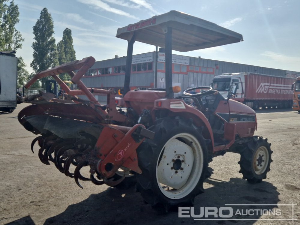 Mitsubishi MT205 - Минитрактор: фото 4 Mitsubishi MT205 - Минитрактор: фото 4
