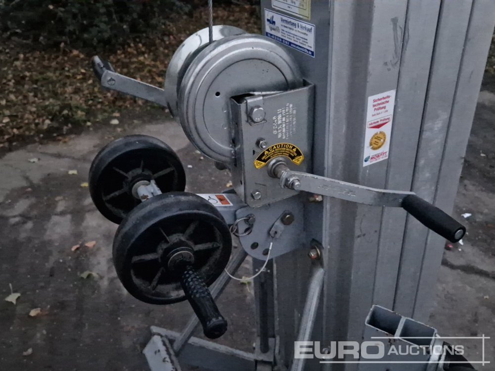 Погрузочно-разгрузочная техника Genie SLC-24: фото 9