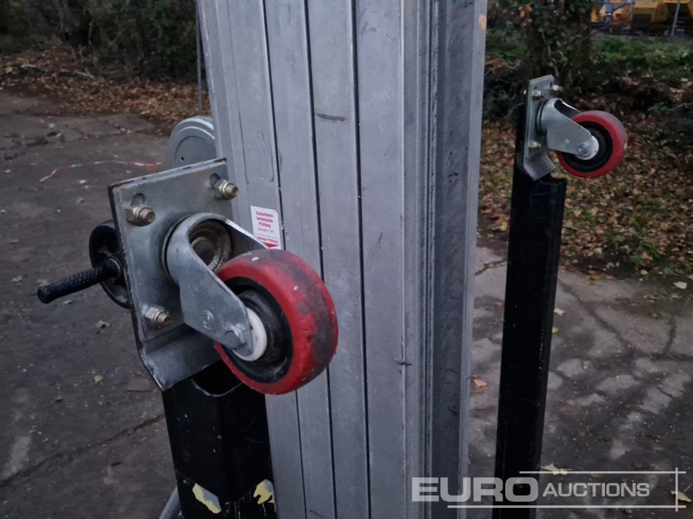 Погрузочно-разгрузочная техника Genie SLC-24: фото 6