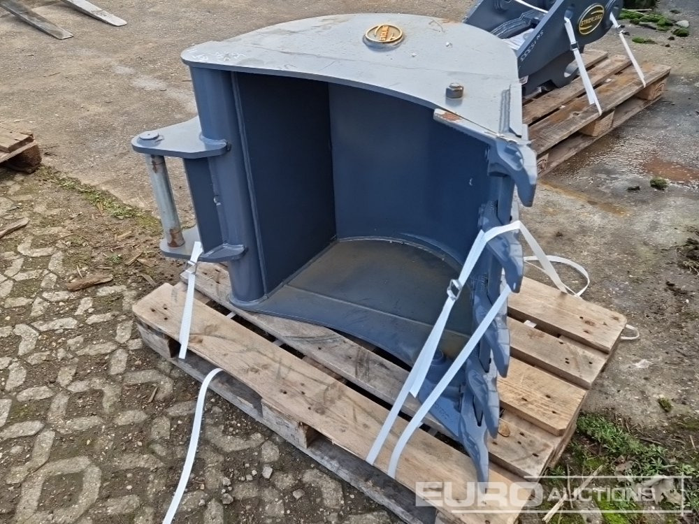 Unused Strickland 30" Digging Bucket to suit S45 - Ковш: фото 1 Unused Strickland 30" Digging Bucket to suit S45 - Ковш: фото 1