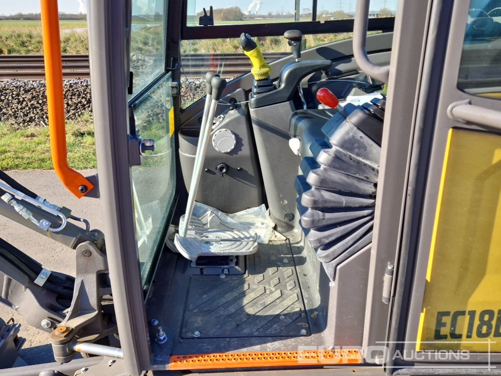 Мини-экскаватор Unused Volvo EC18E: фото 31