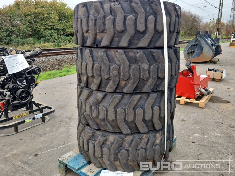Wide Wall 345/45-28 Tyres on Rims (4 of) - Шина: фото 4 Wide Wall 345/45-28 Tyres on Rims (4 of) - Шина: фото 4