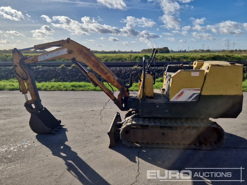 Yanmar YB10-2 - Мини-экскаватор: фото 2 Yanmar YB10-2 - Мини-экскаватор: фото 2