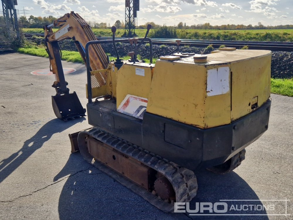 Yanmar YB10-2 - Мини-экскаватор: фото 3 Yanmar YB10-2 - Мини-экскаватор: фото 3