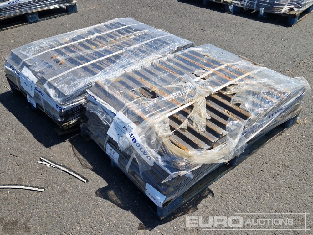 800mm Steel Track Plates to suit Volvo EC160EL (2 of) - Запчасти для Экскаваторов: фото 4 800mm Steel Track Plates to suit Volvo EC160EL (2 of) - Запчасти для Экскаваторов: фото 4