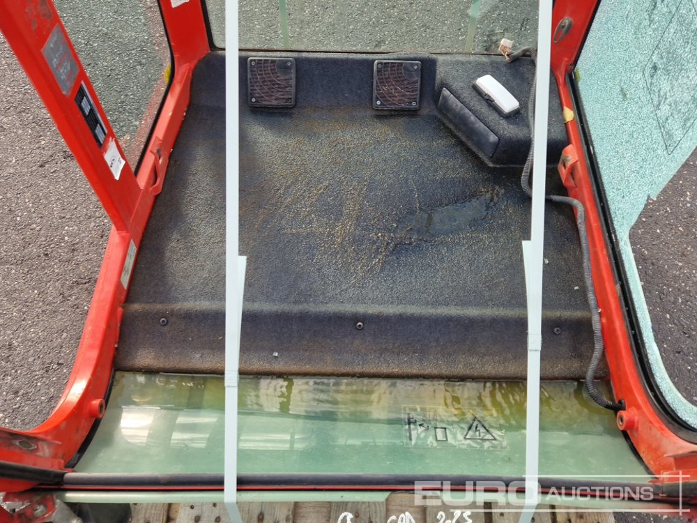 Cabin to suit Volvo ECR25 - Запчасти для Экскаваторов: фото 5 Cabin to suit Volvo ECR25 - Запчасти для Экскаваторов: фото 5