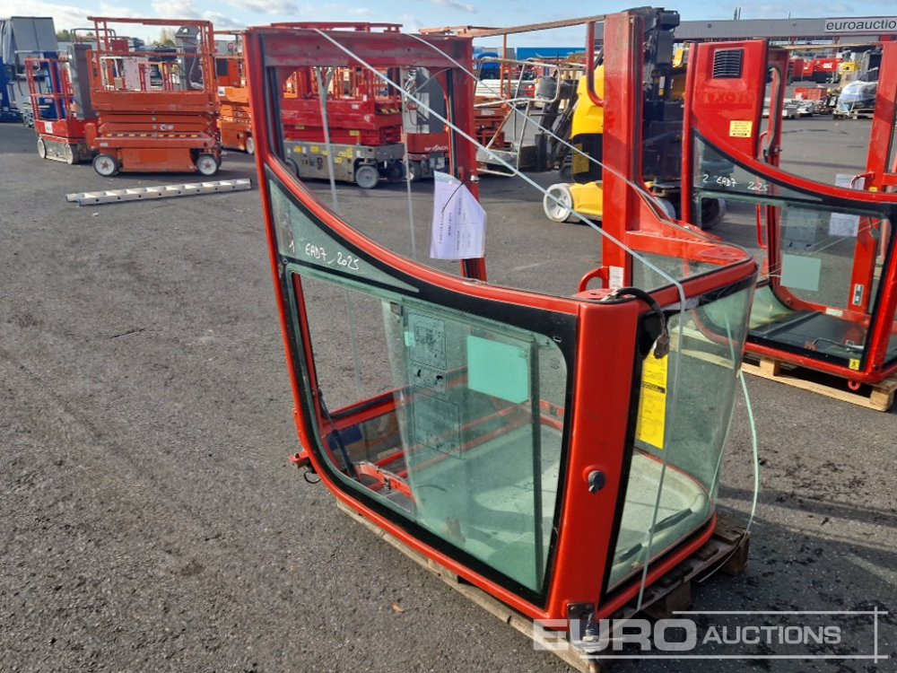 Cabin to suit Volvo ECR50D - Запчасти для Экскаваторов: фото 4 Cabin to suit Volvo ECR50D - Запчасти для Экскаваторов: фото 4