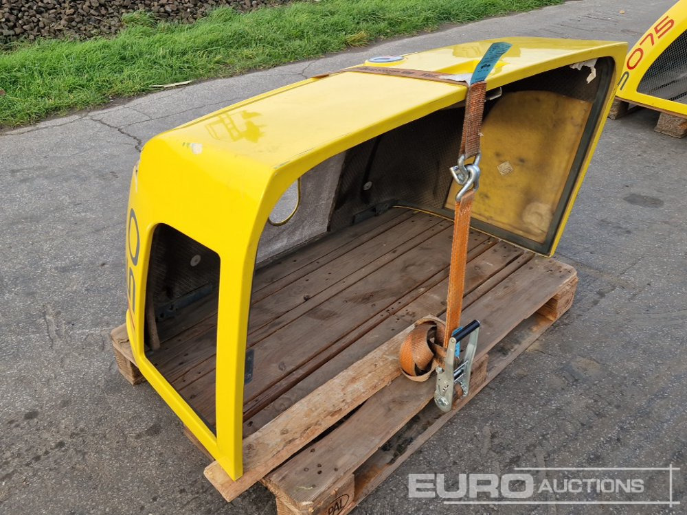 Cover to suit Kramer 750 - Запчасти: фото 2 Cover to suit Kramer 750 - Запчасти: фото 2