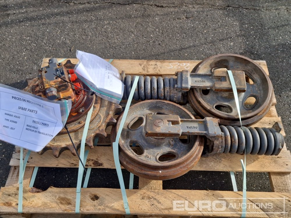 Idler (2 of) + Final Drive to suit Volvo ECR50D - Запчасти для Экскаваторов: фото 1 Idler (2 of) + Final Drive to suit Volvo ECR50D - Запчасти для Экскаваторов: фото 1