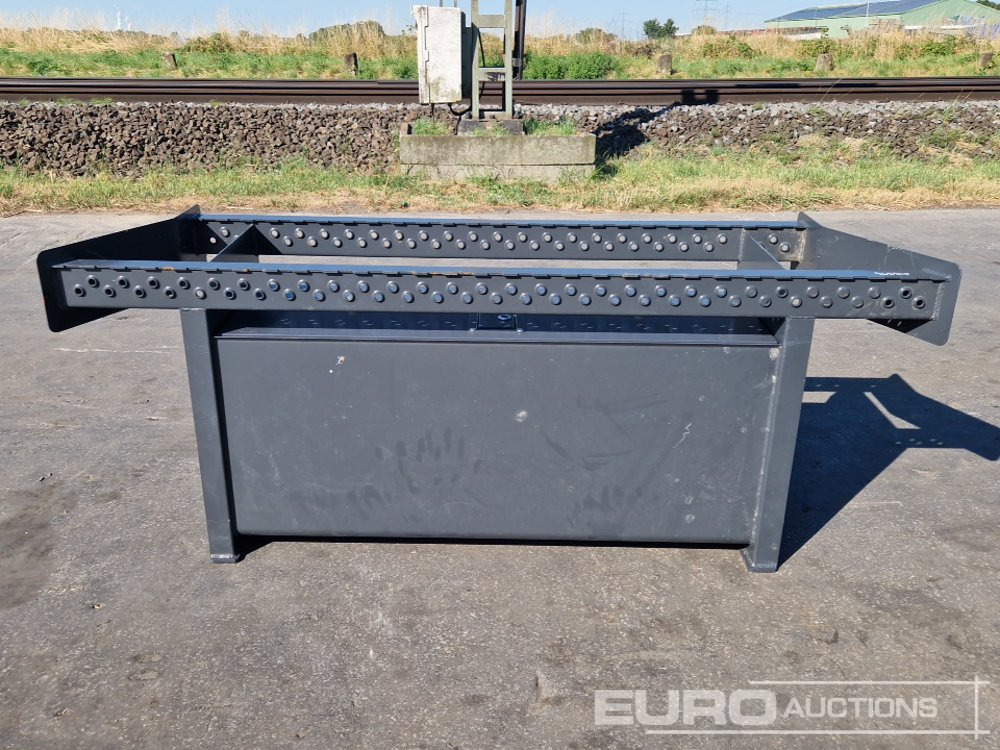 Запчасти для Экскаваторов Storage Container with Steps to suit Wheeled Excavator: фото 7