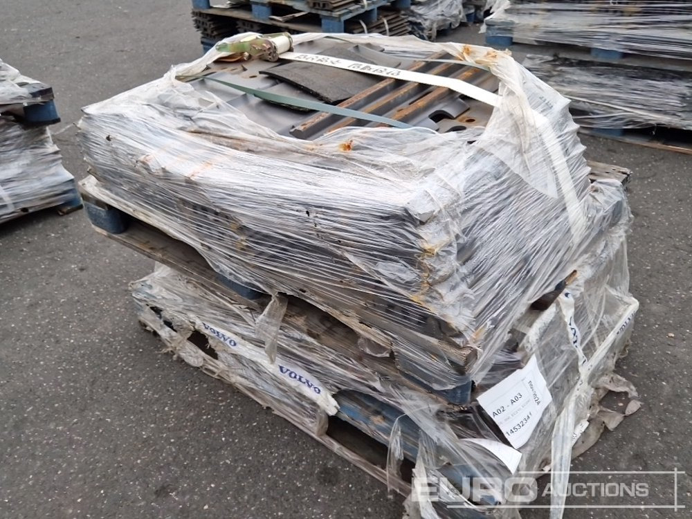 Track Plates to suit Volvo - Запчасти для Экскаваторов: фото 1 Track Plates to suit Volvo - Запчасти для Экскаваторов: фото 1
