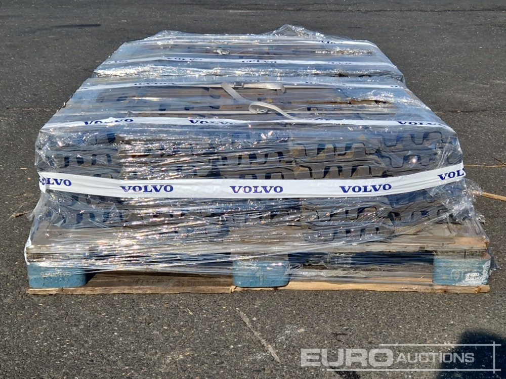 Unused 700mm Steel Track Plates to suit Volvo EC290/EC300 (100 of) - Запчасти для Экскаваторов: фото 5 Unused 700mm Steel Track Plates to suit Volvo EC290/EC300 (100 of) - Запчасти для Экскаваторов: фото 5