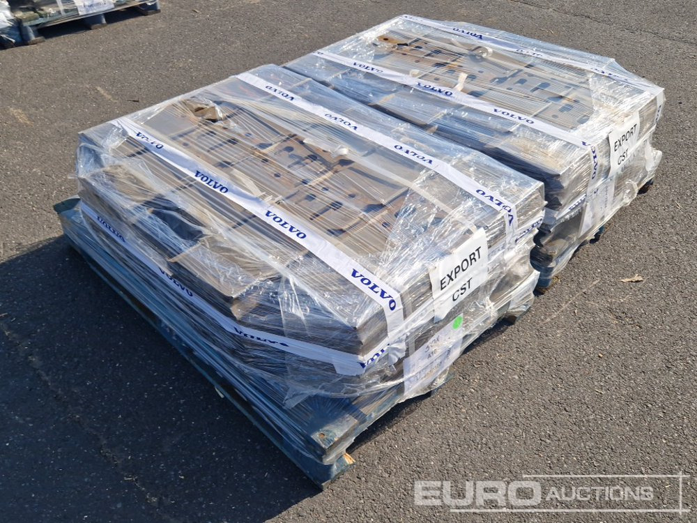Unused 700mm Steel Track Plates to suit Volvo EC290/EC300 (100 of) - Запчасти для Экскаваторов: фото 3 Unused 700mm Steel Track Plates to suit Volvo EC290/EC300 (100 of) - Запчасти для Экскаваторов: фото 3