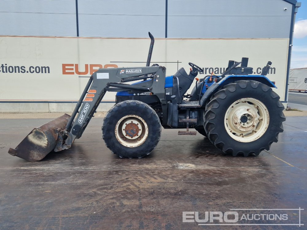 2003 New Holland TL100 - Трактор: фото 2 2003 New Holland TL100 - Трактор: фото 2