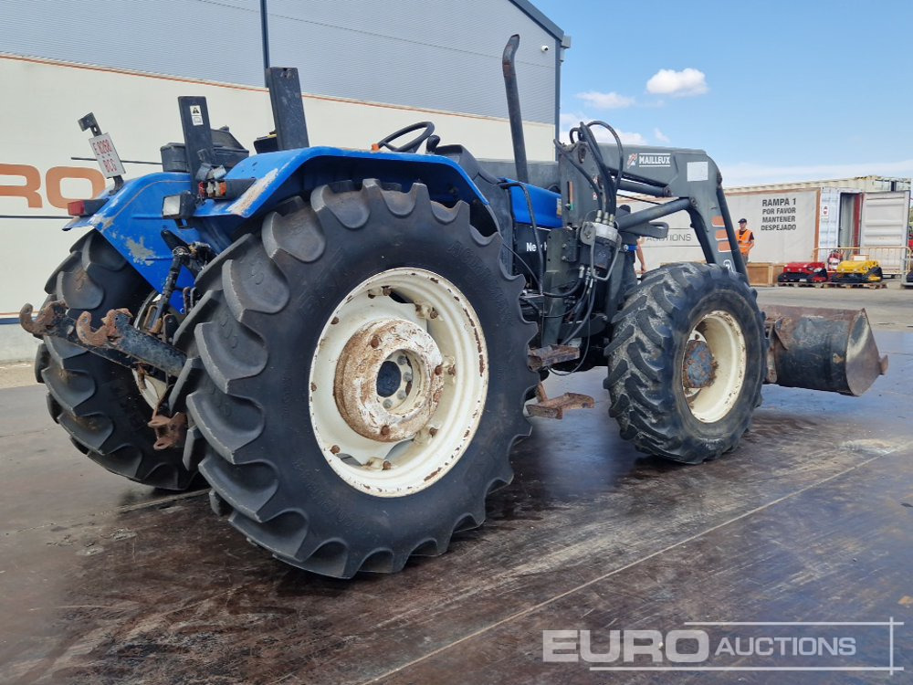 2003 New Holland TL100 - Трактор: фото 5 2003 New Holland TL100 - Трактор: фото 5