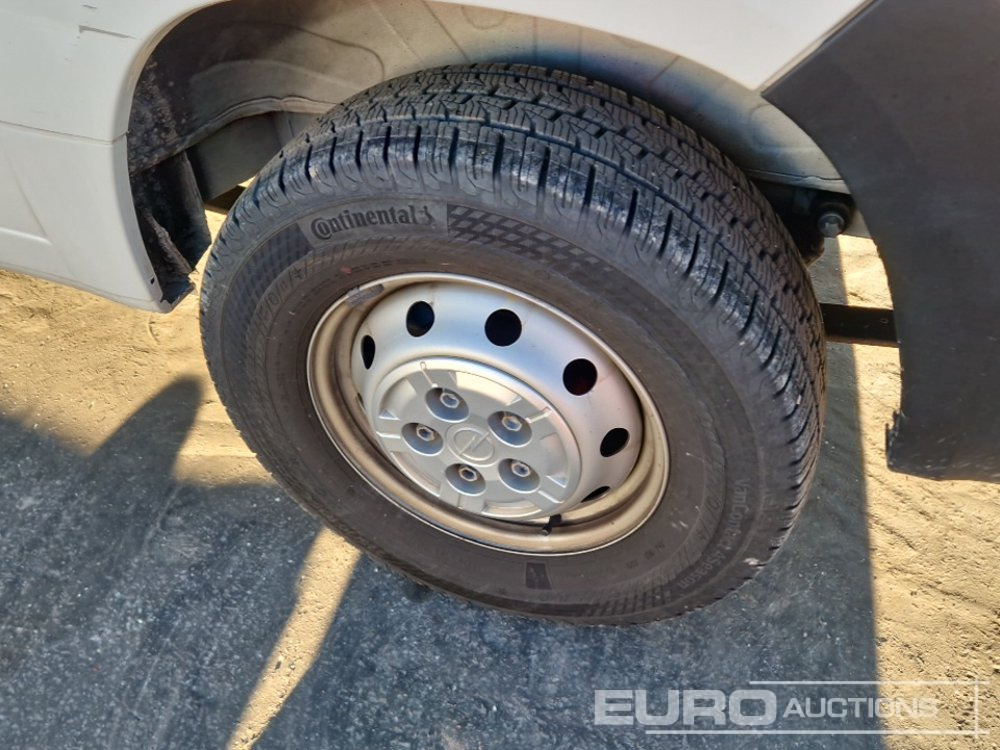 Коммерческий автомобиль 2023 Opel Movano: фото 9