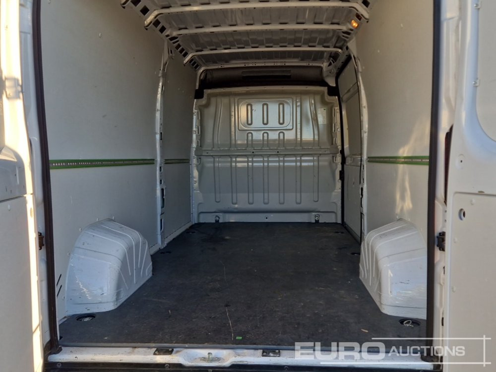 Коммерческий автомобиль 2023 Opel Movano: фото 21