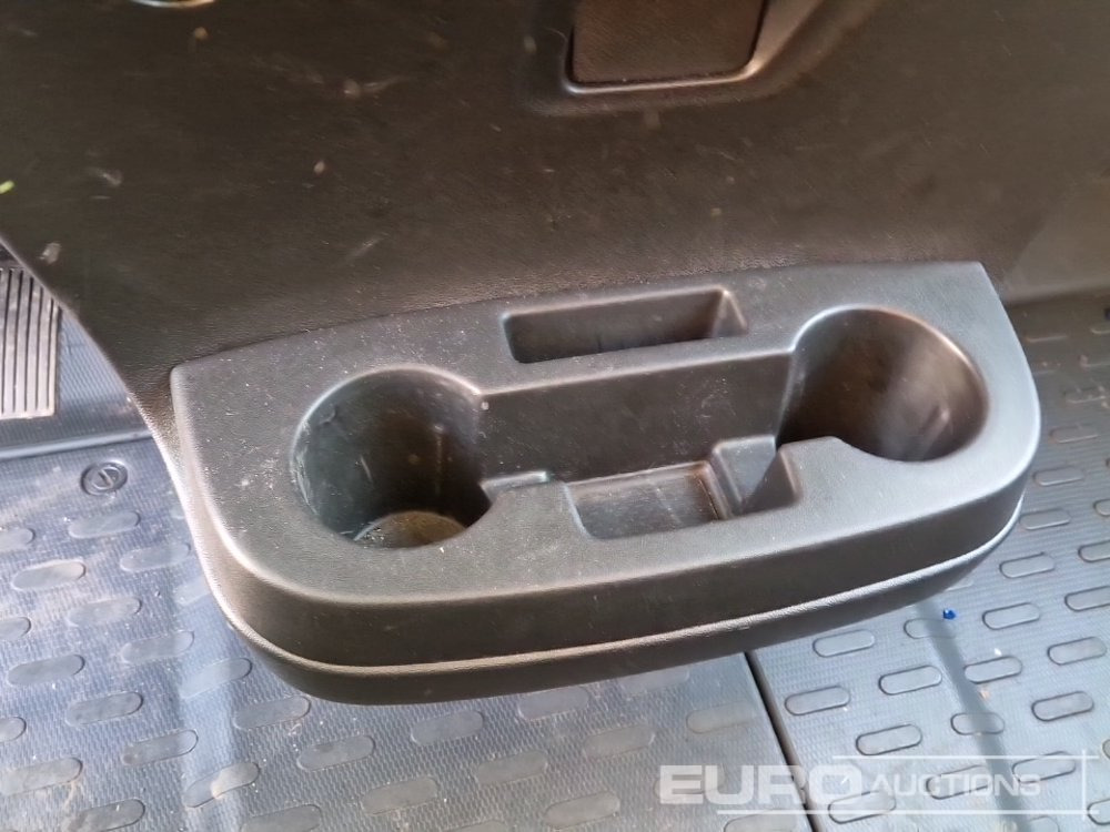 Коммерческий автомобиль 2023 Opel Movano: фото 17