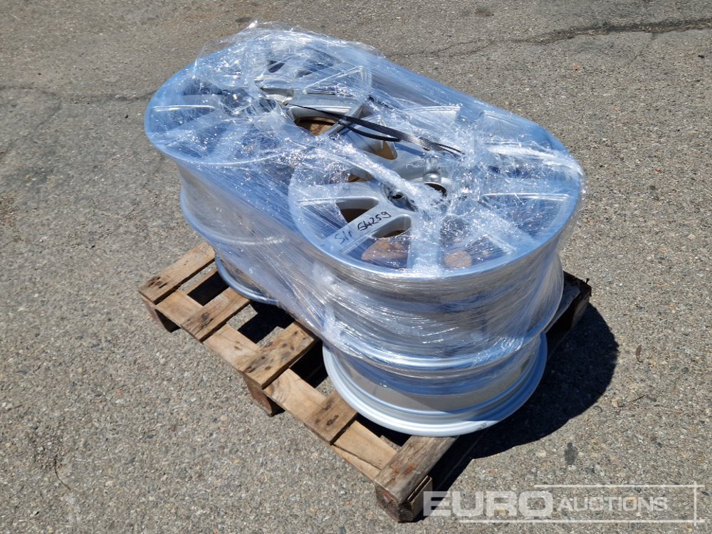 Pallet of Rims (4 of) - Шина: фото 3 Pallet of Rims (4 of) - Шина: фото 3