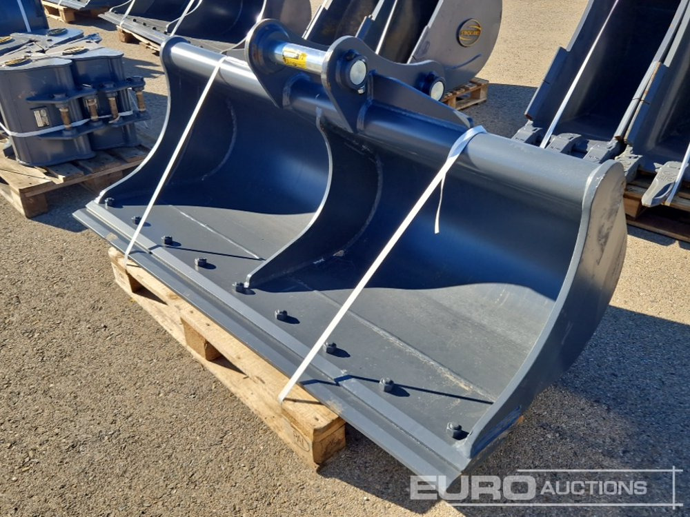 Strickland DB13 - Ковш: фото 1 Strickland DB13 - Ковш: фото 1