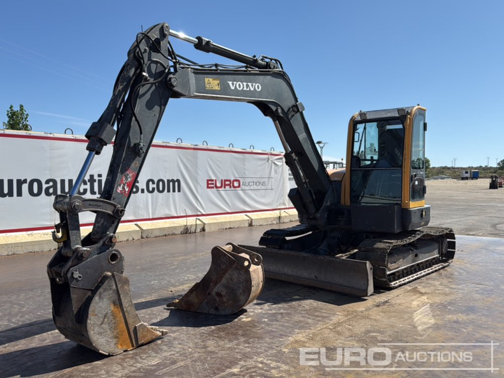 Volvo ECR88 - Мини-экскаватор: фото 1 Volvo ECR88 - Мини-экскаватор: фото 1