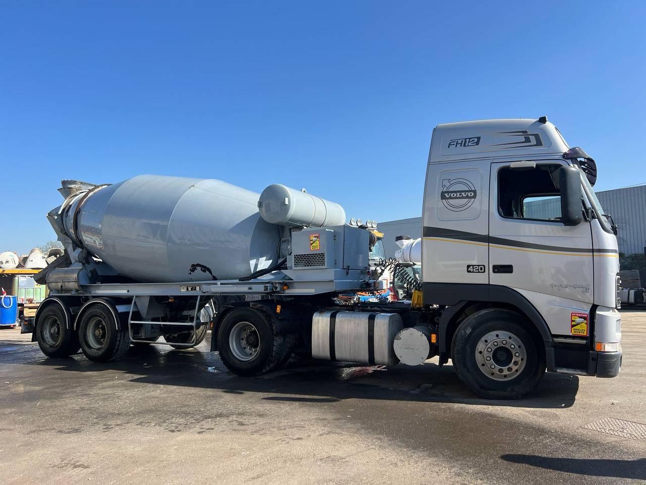 Semi malaxeur Liebherr BB-360-LF - Полуприцеп бетоносмеситель: фото 2 Semi malaxeur Liebherr BB-360-LF - Полуприцеп бетоносмеситель: фото 2