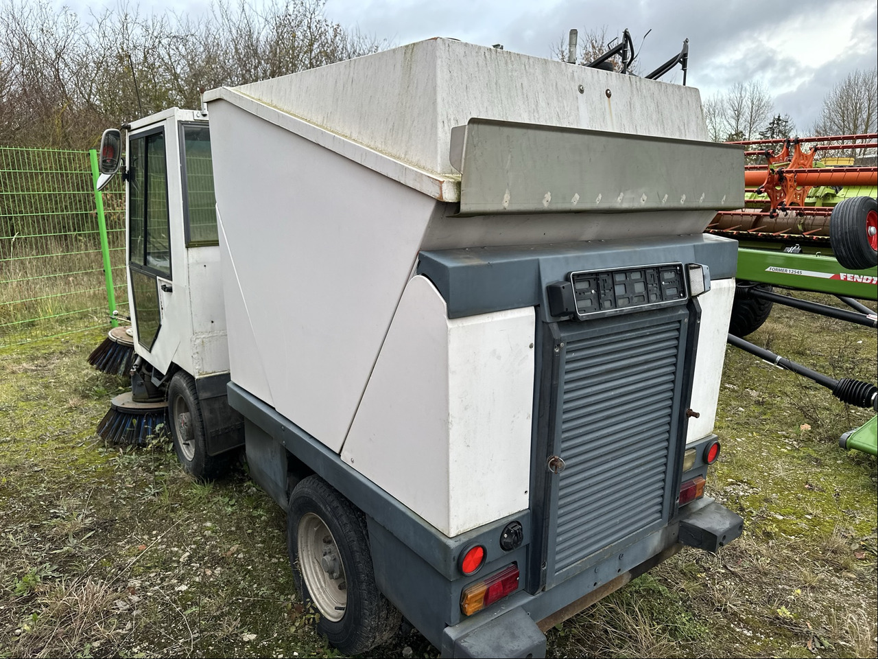 Bucher CityCat K1700 Kehrmaschine - Косилка: фото 4 Bucher CityCat K1700 Kehrmaschine - Косилка: фото 4