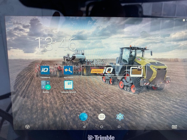 Claas Axion 830 - Трактор: фото 4 Claas Axion 830 - Трактор: фото 4