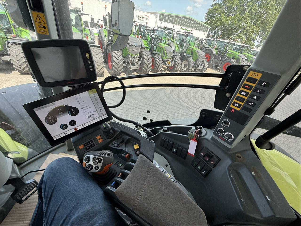 Claas Axion 960 - Трактор: фото 3 Claas Axion 960 - Трактор: фото 3