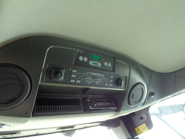 Claas Lexion 7700 TT - Зерноуборочный комбайн: фото 2 Claas Lexion 7700 TT - Зерноуборочный комбайн: фото 2