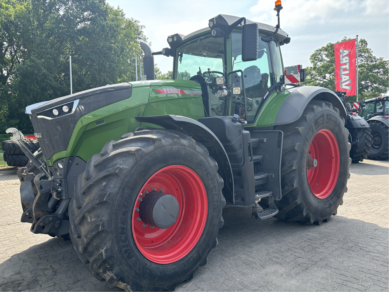 Fendt 1050 Vario Gen3 Profi - Трактор: фото 1 Fendt 1050 Vario Gen3 Profi - Трактор: фото 1