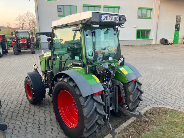 Fendt 211P Vario Gen3 Profi Setting1 - Трактор: фото 2 Fendt 211P Vario Gen3 Profi Setting1 - Трактор: фото 2