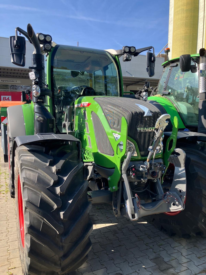 Fendt 516 Vario Gen3 - Трактор: фото 1 Fendt 516 Vario Gen3 - Трактор: фото 1