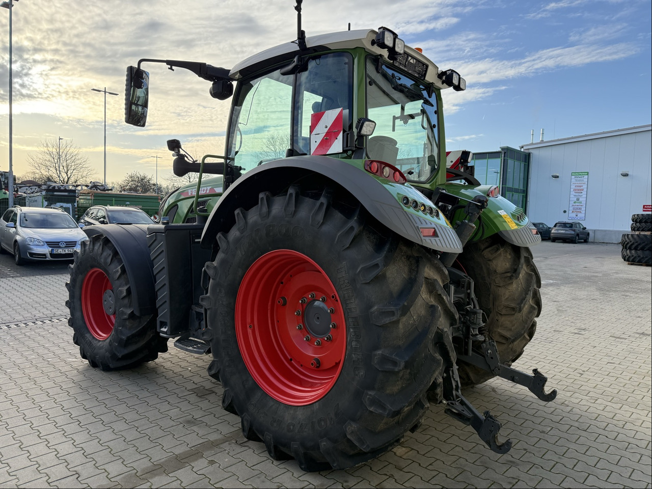 Трактор Fendt 724 Vario Gen6 ProfiPlus: фото 11