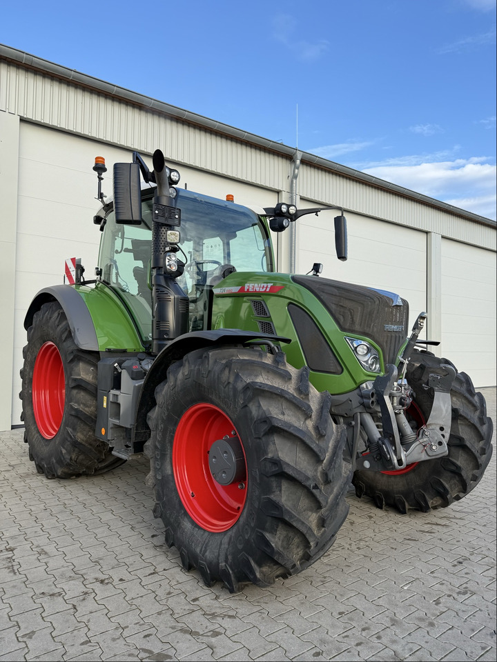 Трактор Fendt 724 Vario Gen6 ProfiPlus: фото 14