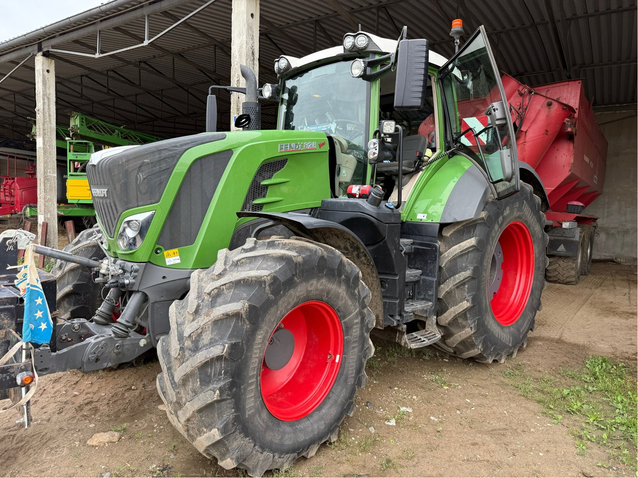 Fendt 828 Vario S4 ProfiPlus - Трактор: фото 1 Fendt 828 Vario S4 ProfiPlus - Трактор: фото 1