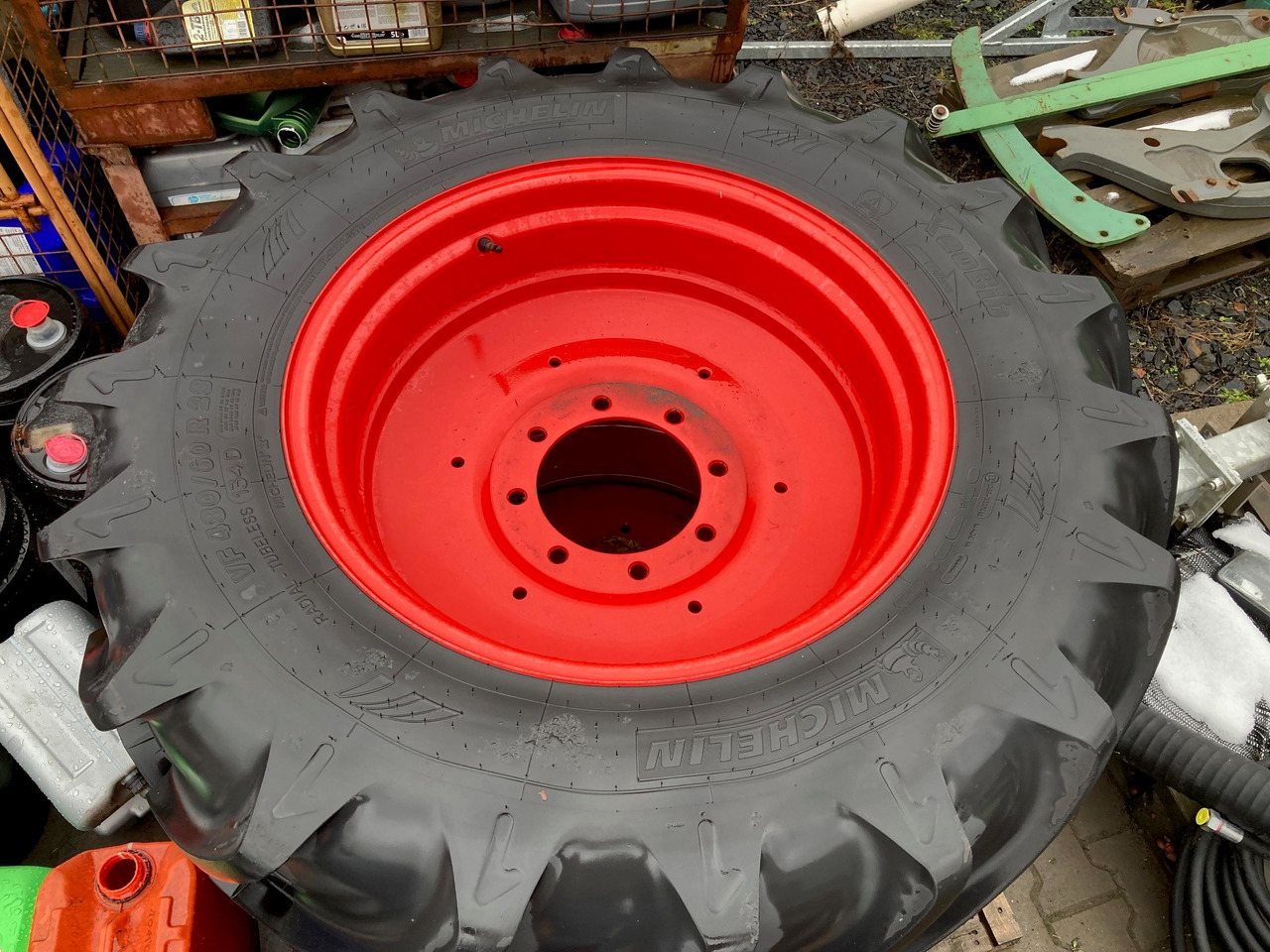 Fendt Räder 480/60 R28 134D - Шины и диски: фото 1 Fendt Räder 480/60 R28 134D - Шины и диски: фото 1