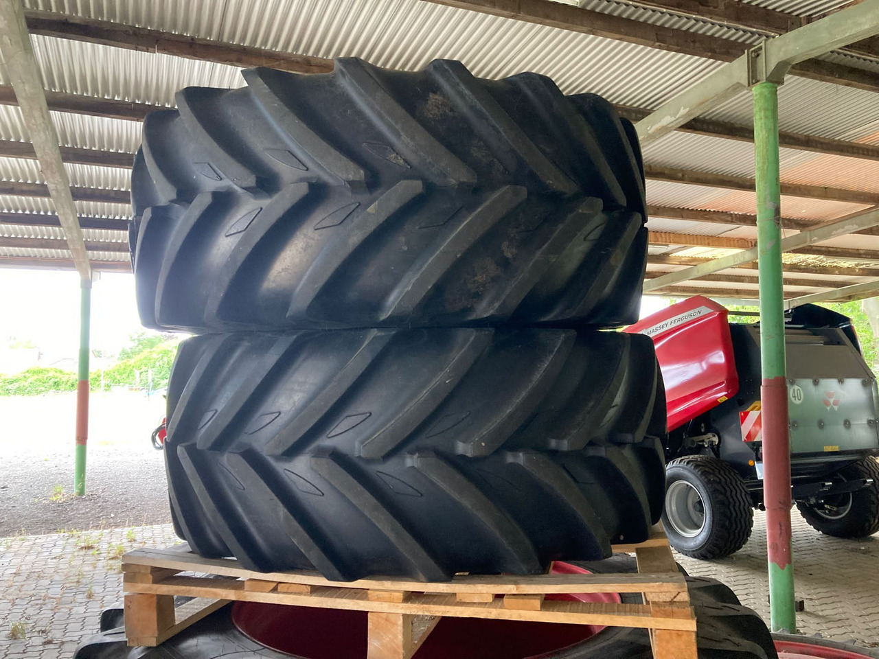 Fendt VF520/60R28 VF650/60R38 - Шины и диски: фото 4 Fendt VF520/60R28 VF650/60R38 - Шины и диски: фото 4